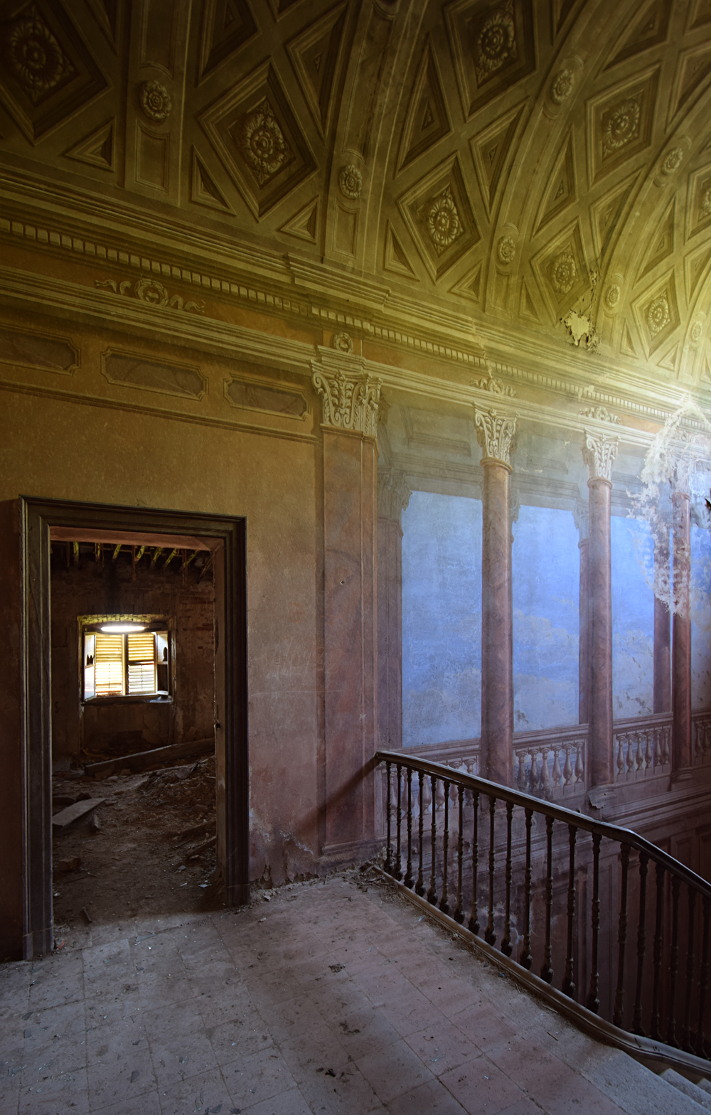 Il Palazzo Inquieto