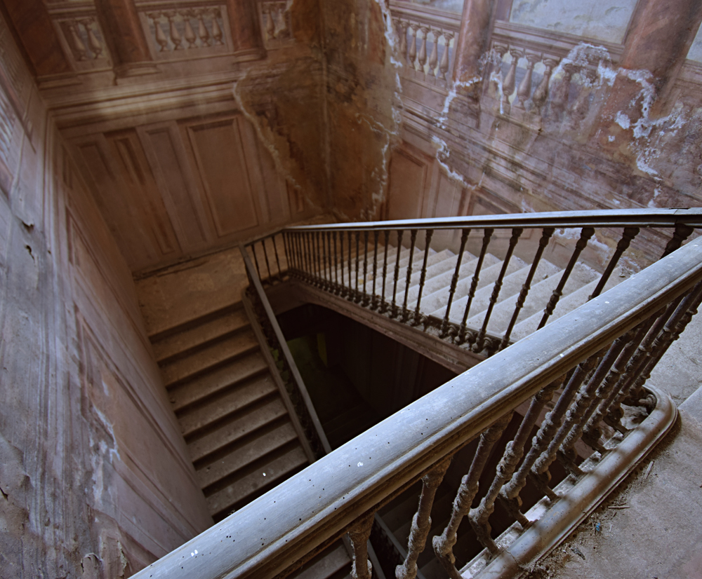 Il Palazzo Inquieto