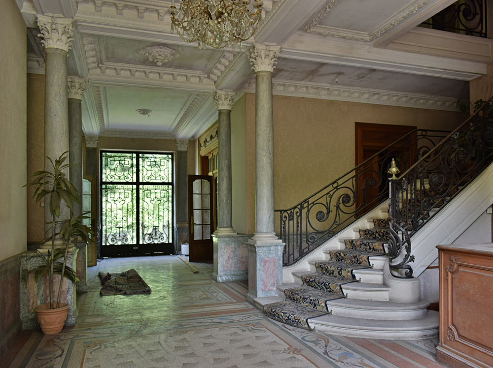 Photo du hall du château en 2016