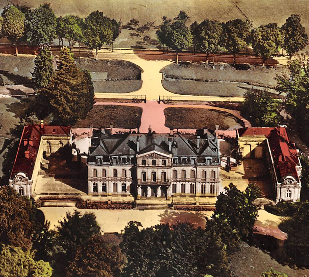 Photo ancienne du Château des Quatre Saisons